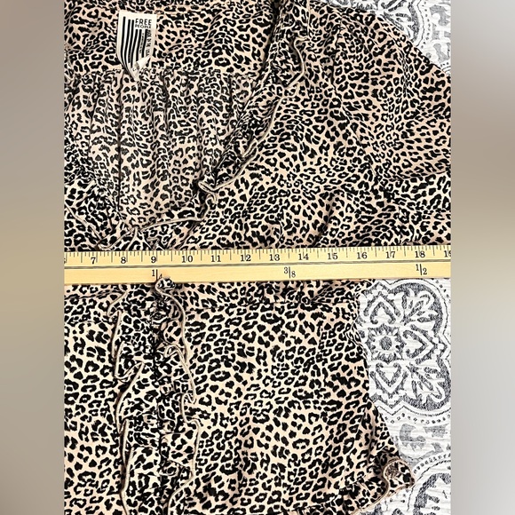 Free People Leopard Print Ruffle Long Sleeve Blouse Large - Picture 6 of 11
